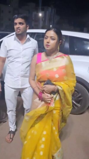 Monalisa Bagal Instagram - मिरजकर….Thank you so much for this love ❤️ 

#nachgaghuma💃🏻 #actress #marathi #viralvideos #foryou #foryoupage #explorepage #thankful #viralvideos