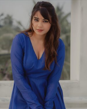 Monica Chinnakotla Instagram - Be your own kind of beautiful ✨
Photography @sk24official 

#photoshoot #photography #traditional #indianattire #simplicity #minimal #elegant