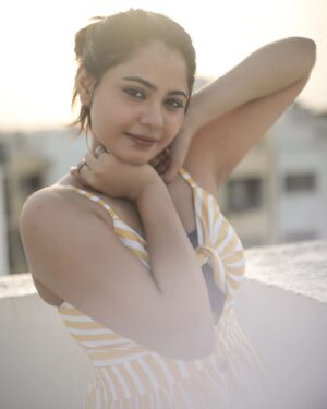 Monica Chinnakotla Instagram - Straight Outta Camera ✨️ @monicachinnakotla 

#fashion #style #love #instagood #mood #photography #photoshop #photooftheday #ａｅｓｔｈｅｔｉｃ #instagram #picoftheday #model #explorepage✨ #sunset #beauty #exploretocreate #photooftheday #exploretocreate #retouch #ootd #explorepage #beautiful #yellow #happy #mood #instalike #aesthetic #fashionstyle #camera #TeamImpressionsStudio