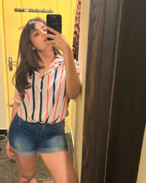 Monica Chinnakotla Instagram - Random day , random selfies , and my dirty mirror ✨