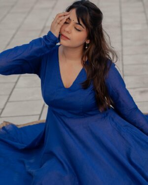 Monica Chinnakotla Instagram - Happy Pongal ✨

Photography @sk24official 

#pongal #happypongal #indian #indianwear #traditional #simple #minimal #elegant #photography #photoshoot #terrace #photooftheday #pictures #pic #instagram #instadaily