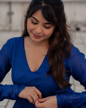 Monica Chinnakotla Instagram - Happy Pongal ✨

Photography @sk24official 

#pongal #happypongal #indian #indianwear #traditional #simple #minimal #elegant #photography #photoshoot #terrace #photooftheday #pictures #pic #instagram #instadaily