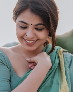 Monica Chinnakotla Instagram - ✨
Photography @sk24official 
.
.
#photoshoot #traditional #minimal