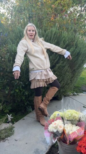 Monica Potter Instagram - So excited to share all these fun St.Patrick’s Day Activities with you guys 🌈🍀🌈🍀🌈