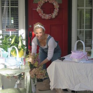 Monica Potter Instagram - Happy Easter 🐣🐇🐰 🦋💗 🌷