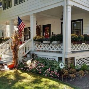 Monica Potter Instagram - Happy Fall 🍂🍂🍂 There’s no place like home. I can’t wait to see everybody. It’s been three years. Sometimes in order to move forward you’ve got to go back. Thanks to everyone that walked through this with me.
I love you guys all so much, and beyond grateful and blessed to have you in my life.