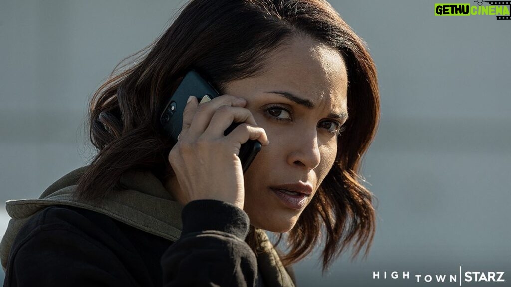 Monica Raymund Instagram - All new episode on @starz ! @hightown #starzplay