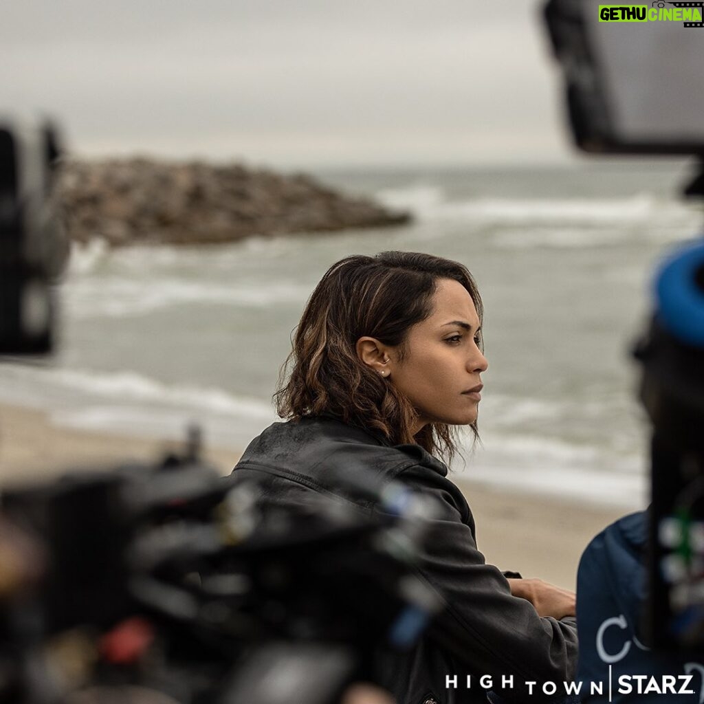 Monica Raymund Instagram - Episode 2 is out on Starz! My international folks can watch on STARZPLAY. #hightown