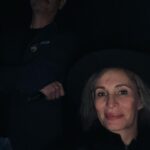 Monika Absolonová Instagram - Vcera jsem zazila naprosto nevidanou vec… zaskakovala jsem bez zkouseni, zkouska byla pouze choreograficka( abych prekazela co nejmin😂)bez znalosti textu a jakychkoliv souvislosti v muzske roli bratra Jeremiase v muzikalu Neco shnileho v @muzikal_djkt ❤️ v uchu jsem mela sluchatko do ktereho mi Lumir Olsovsky rikal text i to co mam delat🙈🙏jsem celozivotni tremistka. Mivam nocni mury, ze hraju neco co vubec neumim a vsem to kazim… uznejte, ze tohle byla genialni terapie… 😂😂😂moc dekuju Lumirovi za odvahu a uplne ujetou prilezitost❤️vsem talentovanym a sikovnym kolegum a vsem co se na predstaveni podileli🙏doufam, ze jsem Vam to moc nezkazila a nekomplikovala🙏❤️a divakum za vrele prijeti. 🙏 A taky dekuju mym predchudcum zaskokarum @richardgenzer @koptavaclav @aleshama73 , kteri to taky zazili.😂👌pokud mate radi komedie a jste znalci muzikalu zajedte do Plzne, uz maji jen 2 predstaveni a konec! Dekuju moc, byla to jizda! Neco jako skok bungee jumping.😂😂😂na fb dam odkaz a tady do instastories… ohlednuti za vcerejsim zazitkem…