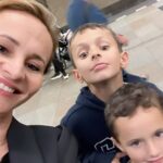 Monika Absolonová Instagram - Dekujeme za zazitek a nervy na pochodu @ceskyhokej.cz vsem nasim hracum a jsme stastni, ze jsme konecne mohli videt @davidpastrnak zive v akci❤️moc drzime pesti na dalsi zapasy🙏🍀✊🇨🇿a dekujeme Lenicce, Frantiskovi a Davidovi za listky❤️a pro me nejhezci darek k svatku, ze byli kluci stastny uplne❤️❤️❤️