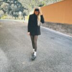 Montaine Mounet Instagram - You know you love me, XOXO, Gossip Girl. 💋 • • • • • • #picoftheday #love #girl #france #winter #girls #instagram