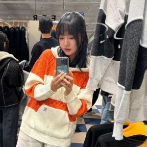 Moon Ji-in Thumbnail - 2.1K Likes - Top Liked Instagram Posts and Photos