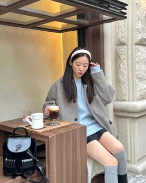 Moon Joo-yeon Instagram - 굿모닝~빠바밤
good morning