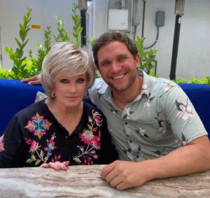 Morgan Fairchild Instagram - #OnMyWalk to brunch with my co-star from Butterflies Are Free @cedricgegel! Such a talented young triple threat - actor/director/producer! Great to catch up! Mask is on the table. #BeKind #ReachOut Sending Love To You All💗🌷💗🎉💗🦋💗💕💗🌷💗🎉💗🦋💗🥰💗🌷💗🎉💗🦋💗🥰💗🌷💗🎉💗🦋💗🥰💗🌷💗🎉💗🦋💗🥰💗🌷💗