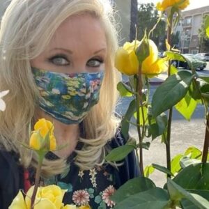 Morgan Fairchild Instagram - #OnMyWalk to to so many #YellowRoses! Always the most cheerful and can lift anyone’s spirits! #HappyMonday #MondayMotivations #BeKind #ReachOut #MaskUp Sending Love To You All💗🎉💗🌷💗🦋💗🥳💗🌸💗🐣💗🎉💗🌷💗🦋💗🥳💗🌸💗🐣💗🎉💗🌷🦋🥳💗🌸💗🐣💗🎉💗🌷💗