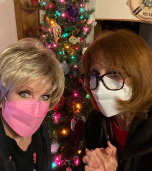Morgan Fairchild Instagram - #OnMyWalk to #ChristmasTree with @cathrynhartt! #HappyHolidays #Joy #MerryChristmas #JoyToTheWorld  #SisterLove💗🎉💗🎄💗🎅🏻💗🎁💗🦌💗🎉💗🎄💗🎅🏻💗🎁💗🦌💗