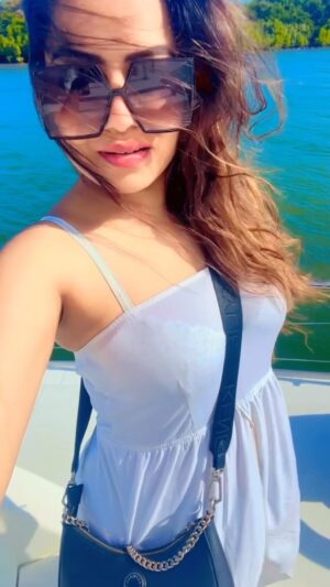 Mousumi Nayak Instagram - I am d best🧚🏻☘️🧿