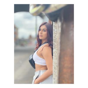 Myra Sareen Instagram - “You only have one life to live.
Make sure it’s yours.” 🧸 

📸 by- @gajinaath