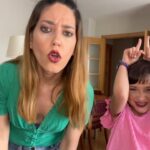 Núria Marín Instagram - Vamos tarde con el trend, pero tenía que hacerlo con Adriana.