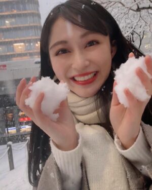 NaHo Instagram - 雪ですねー☃️
今朝は寒すぎてなかなか布団から出られませんでした❄️
皆さん暖かくして過ごしてくださいね！
.
#NaHo #qisui #youthwithyou #secondcultureinc #穗月有你 #七穂 #七穗 #青春有你 #青春有你2 #麦穗们 #雪 #☃️ #初雪 #想见你想见你想见你