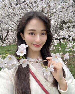 NaHo Instagram - 🌸🌸🌸
#桜 #樱花 #櫻花 #七穂 #七穗 #青春有你2 #NaHo #qisui #youthwithyou #secondcultureinc