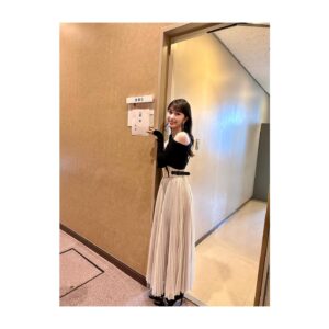 NaHo Instagram - 「2022 東京・中国映画週間」「第7回ゴールドクレイン 賞授賞式」にて歌唱させていただきました！
. 
素敵な舞台で歌唱でき、ゲストの方々ご来場の皆様そしてスタッフの方々に心から感謝いたします。
映画や音楽を通して感動や絆が生まれ、文化の架け橋が続いていくことを願っております✨
.
ps：両親が初めてステージを見にきてくれました☺️
#第35回東京国際映画祭 #2022東京中国映画週間 #第7回ゴールドクレイン賞授賞式 #日中国交正常化#七穂 #七穗 #青春有你2 #NaHo #qisui #youthwithyou #secondcultureinc