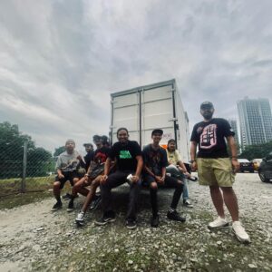 Nadia Aqilah Instagram - #SeOfis dump! 
Dah keluar di @tontonmy, enjoy 🦋 

@dramasangat