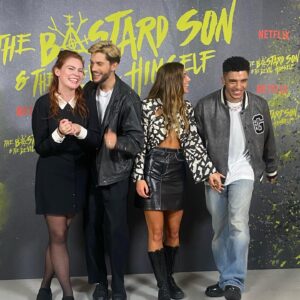 Nadia Parkes Instagram - What a wild two weeks with the bestest people ❤️‍🔥 hope you’re all hibernating and watching @thebastardson_tv @netflixuk  Special thanks to these heroes 🫶. Styling @hollyevawhite 
Makeup @sarahillmakeup 
Hair @davidebarbieri_