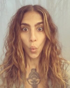 Nadia Hilker Instagram - Ready???Get ready!!!
#finale #thewalkingdead 🙈❄️🙈