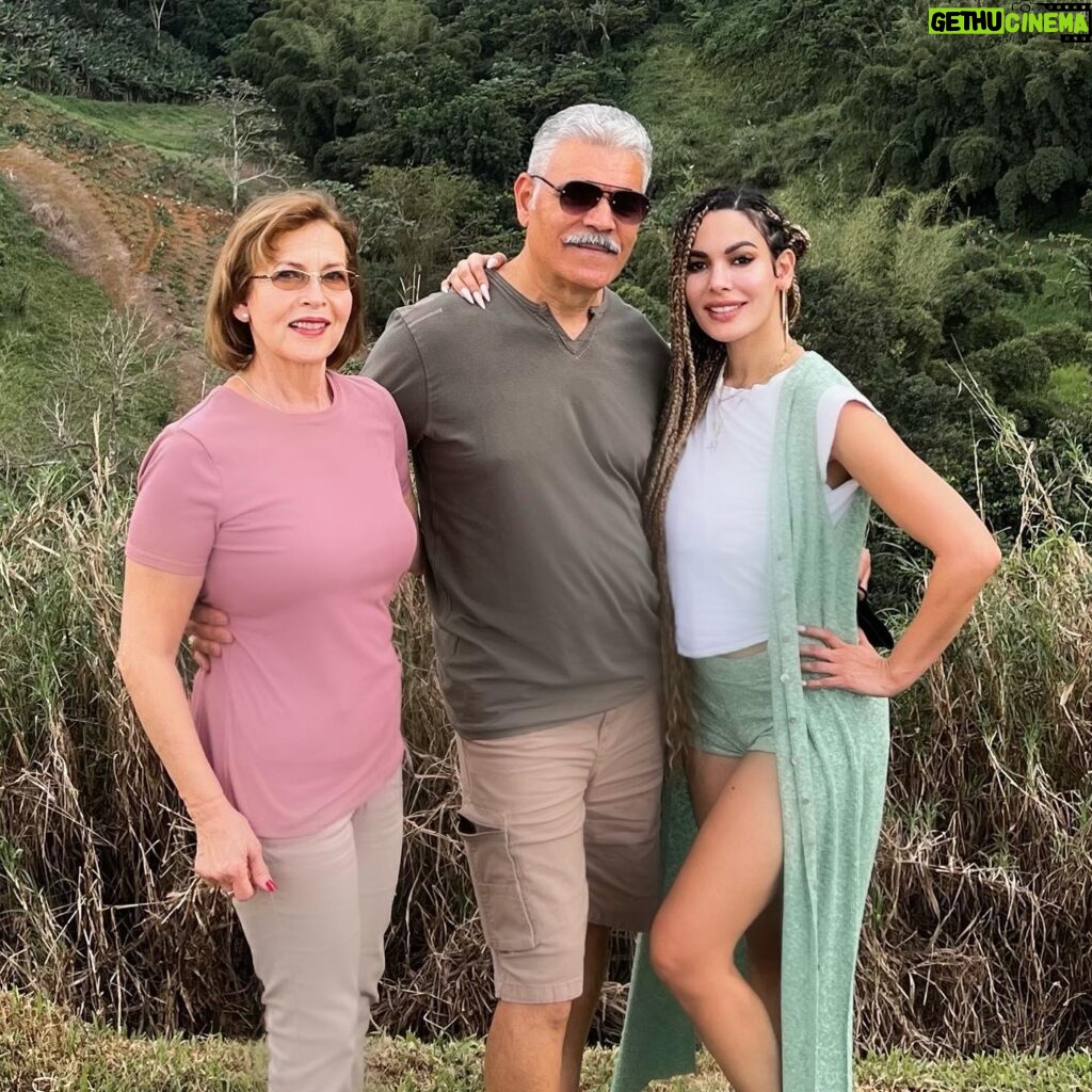 Nadine Velazquez Instagram - Happy Father’s Day to a really cool dad. Papi- I love you. I love you. I love you. Thank you for always giving me that healthy love❤️. Happy Father’s Day to all fathers.