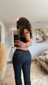 Nadine Velazquez Instagram - Baby got 🍑! Stupid excited for this padunkadunk becoming a masterpiece. #bootybuilding #butt #naturalbooty #latina