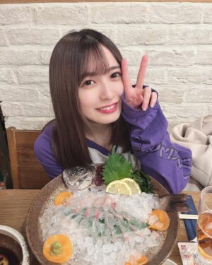 Nagisa Hayakawa Instagram - .
この鯛自分で釣ったんだよ！！！！

YouTube見てくれたかな〜？

#ざうお #釣りガール #釣り女子