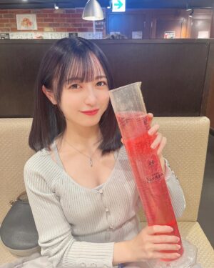Nagisa Hayakawa Instagram - .
1リットルのバイスサワー飲んだ