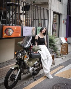 Nam Gyu-ri Instagram - favourite🍀🏍️📸🎸🚘🎤🐳🎥🪺🌹