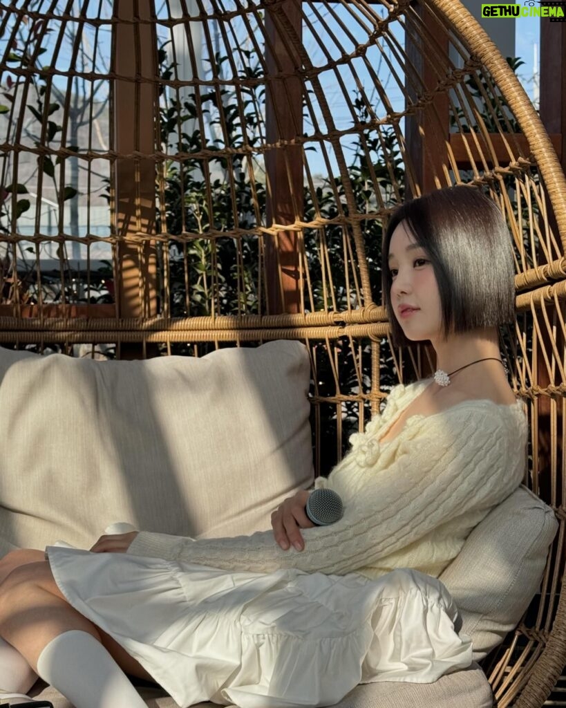 Nam Gyu-ri Instagram - 봄날🌸 에 우리 곧 만나요! 💜 NAM GYURI 1ST FAN CONCERT: Lux 얼리버드 티켓 오픈 안내 💜 가수 남규리가 가장 빛날 자리, 남규리의 첫 번째 팬 콘서트