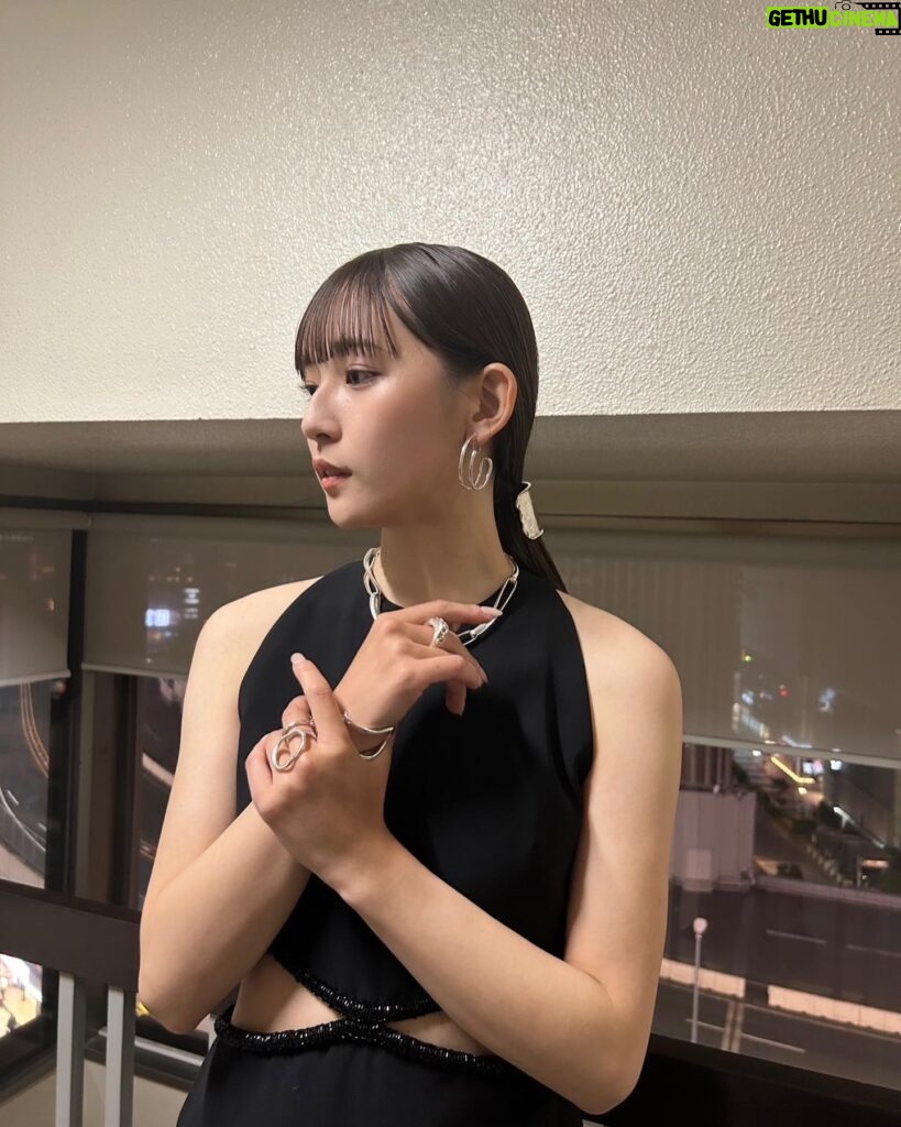 Nana Asakawa Instagram - 映画「おとななじみ」 完成披露試写会ありがとうございました(^^) 5月12日公開 もうすぐですね、おたのしみに。