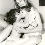 Nana Gouvea Instagram - TBT!!! The most beautiful pictures I’ve ever taken! And the story behind it… Most of you who follows me here knows a lot of my story, yet some doesn’t know about it… I started working as a model when I was 10, it wasn’t really my choice, just something that happened… long history…. When I was 13 I started dating my first boyfriend, we married when I was 16, when I was 19… I was already divorced with my 2 daughters… Daphynie, the first one, was born when I was 17. Too early one may say… to me was perfect timing. My marriage finished with my modeling career. That’s when I moved to Rio. And became the actress and the Queen of Carnival, the girl from Casa dos Artistas, the Pepe beach girl always surrounded by paparazzis, the Playboy Cover Girl, the girl you used to see on the news every day… Always alone or with my gay friends… I never married again till my girls were big enough to defend themselves, till they were adults! Today, they are the ones who takes care of me! I’m single, they are married. I’m their baby today… And I love it! 👩‍👧‍👧💖 #tbt #mymostbeautifulpic #momanddaughter #unconditionallove #loveissimple #dontcomplicateit #nanagouvea #maeefilha #oamoresimples #naocomplique #amorincondicional #blackandwhite #love #friendship Versão em Portugueses nos comentários. 💋💖