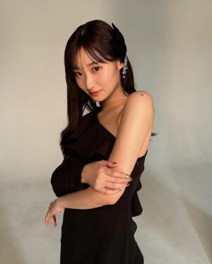 Nanami Yamashita Instagram - Hairmake @san.risa.3 

ありがとう💘🖤

オフショットも載せます⭐︎