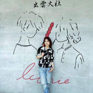 Nanase Aikawa Instagram - 出雲大社の神門通り⛩️久しぶりに来たら楽しいお店がいっぱい😊
ライブ前にめいっぱい観光してしまった。🤭

#出雲大社