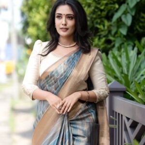 Nandana Rajan Instagram - In a world full of trends, be a timeless classic.
.
.
For more product related enquiries and details

Call/WhatsApp: 
 91 8943344181
 91 89433 44699
.
.
#sareelove
#sareestyle
#sareeinspiration
#sareegoals
#sareelovers
#sareediaries
#sareelook
#sareeblouse
#sareefashion
#sareedraping
#sareetrends
#sareeloversclub
#sareelover
#sareeloversofinstagram
#sareedesigns