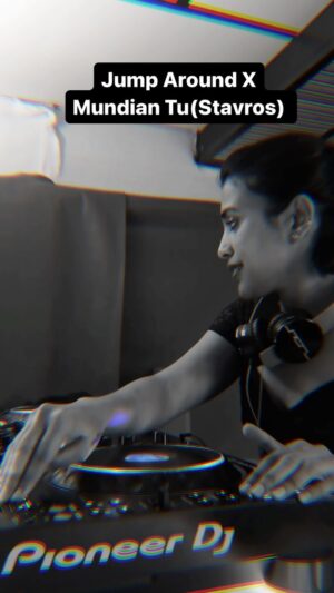 Nandini Sree Instagram - 🖤 These tunes never get old!
@bad_studios_london 

#attakkari #dj #djlife #remix