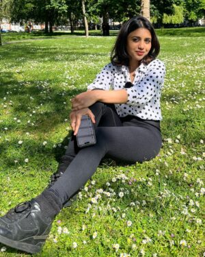 Nandini Sree Instagram - And just like that spring is here..🌼

Click courtesy: @keerthana__hari 😘