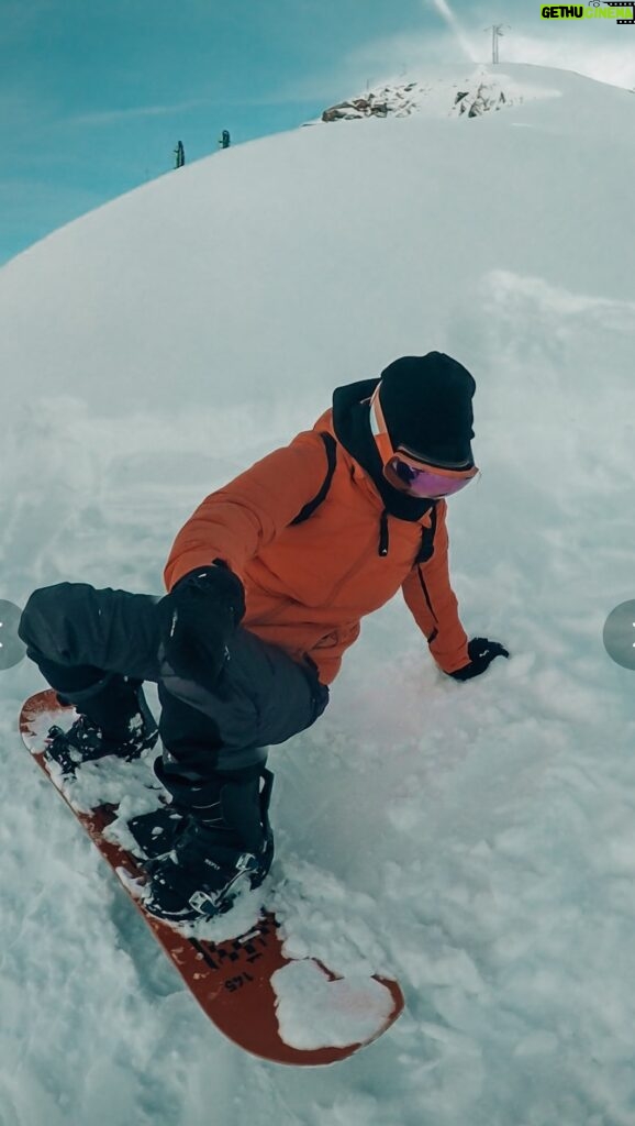 Nani Trinidade Instagram - Bon, j’ai voulu tenter 😂 #snowboarding #neige #chute #réel #les2alpes #ski