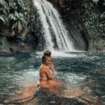 Nani Trinidade Instagram – 1,2 ou 3 ? Je savais pas laquelle choisir. Et toi laquelle aurais-tu choisi ? 
#guadeloupeislands #pinkybloom #cascade #naturephotography