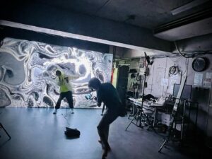 Nano Instagram - Shot the music video for my new song "Do or Die"
And I think it's to die for.
Look forward to it!

🎥8時間のMV撮影無事終わった。
完成、楽しみにしててね🃏