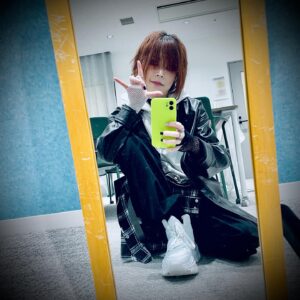 Nano Instagram - とあるテレビ番組の収録！📺
今年2本目！！
放送はかなり先になるけど、楽しみにしててねー！！！
TV show shoot today let's goooo