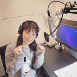 Nao Toyama Instagram - 本年も大変お世話になりました🐧 ありがとうございました！！！ 2022年も沢山のかけがえのない経験をさせていただき、 皆様の笑顔とともに過ごすことができて感謝の気持ちでいっぱいです。 声優としても、 ソロ歌手としても、 ワルキューレとしても、 Rhodanthe*としても、 ひとりの人間としても、 今の幸せを噛み締めつつ、 まだまだ成長していきたい思いを手離さず、 自分らしいペースで歩んでいけたらいいなと思います🍀 皆さんも、 まったりのんびり 年末年始過ごされてくださいね✨ 今年もお疲れ様でした！！！