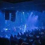 Nao Toyama Instagram - こんにちは～！ 一枚目の写真は、前回の投稿とおんなじ構図の写真を選んでみました（笑） ……スタジオリハーサルから本番へ！！ そうです、昨日ビルボードライブ大阪でのアコースティックライブが終演いたしました🎹✨ お越しくださった皆様おおきにです😄 とても贅沢で耳が幸せなひとときでした。 アコースティックはいいぞぉ……。👼 ほんとに年１でやりたくなっちゃうくらいアコースティックの虜になっちゃいました。 今週末は横浜公演も頑張ります！！