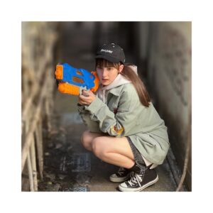 Naomi Payton Instagram - 🧢
・
「Febri」#並行多元ヒロインズ 連載第4回

お洋服… @rna_official_

#RNA #声優 #03 #トレーナー #キャップ #ジャケット