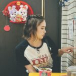 Naomi Trauden Instagram - お仕事でめちゃめちゃ楽しいロケに行ってました〜😁 どこに行ったか分かるかな〜？笑 OAはまだ少し先なので、楽しみにしててくださいな✨